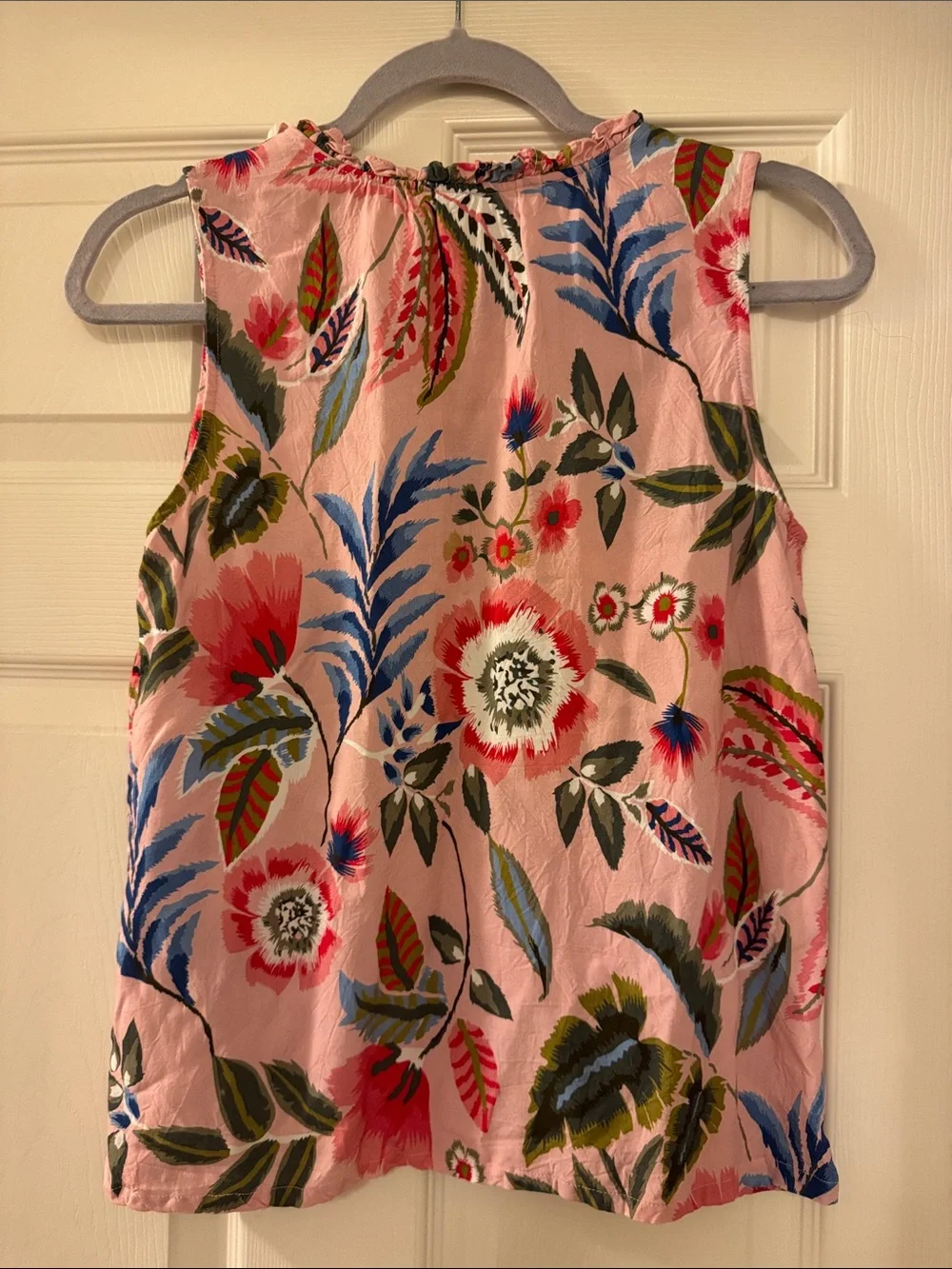 CHARLIE B Pink Floral Sleeveless V-Neck Blouse - Picture 2 of 3